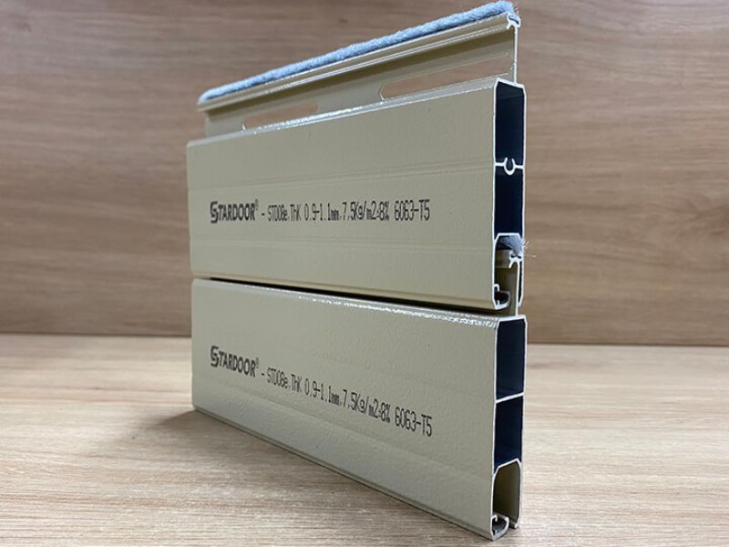 Cửa Cuốn Stardoor STD8e Đà Nẵng