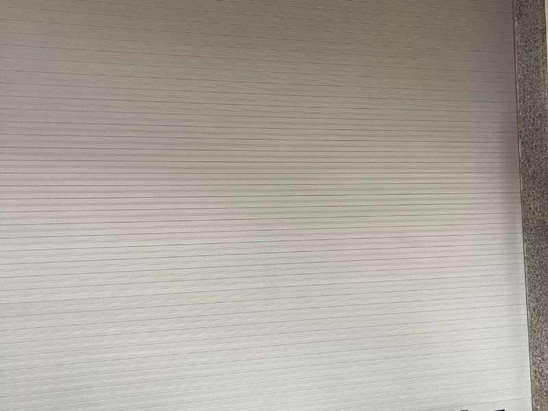 Lắp Đặt cửa cuốn cho một tiềm vàng lại Liên chiểu bền ,đẹp.